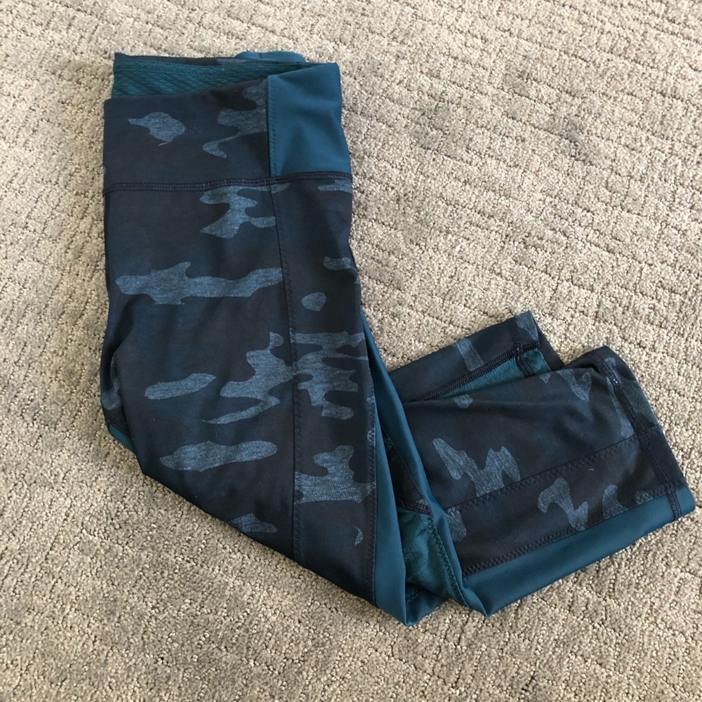 Lululemon crop leggings